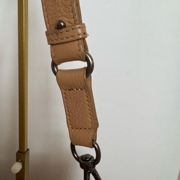 Sak Zinnia Beige Leather Front Stud Studded Pocket Purse - Picture 9 of 13